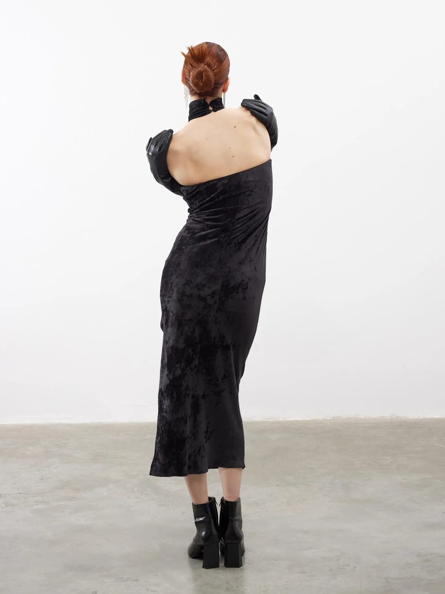 Asymmetrical Collar Velvet Midi Dress Black