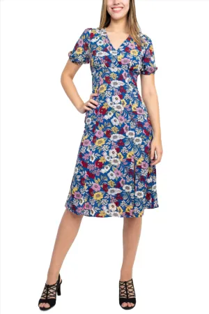 BCBG Generation V-Neck Short Sleeve Slit Front Floral Print Zipper Back Crepe Dress