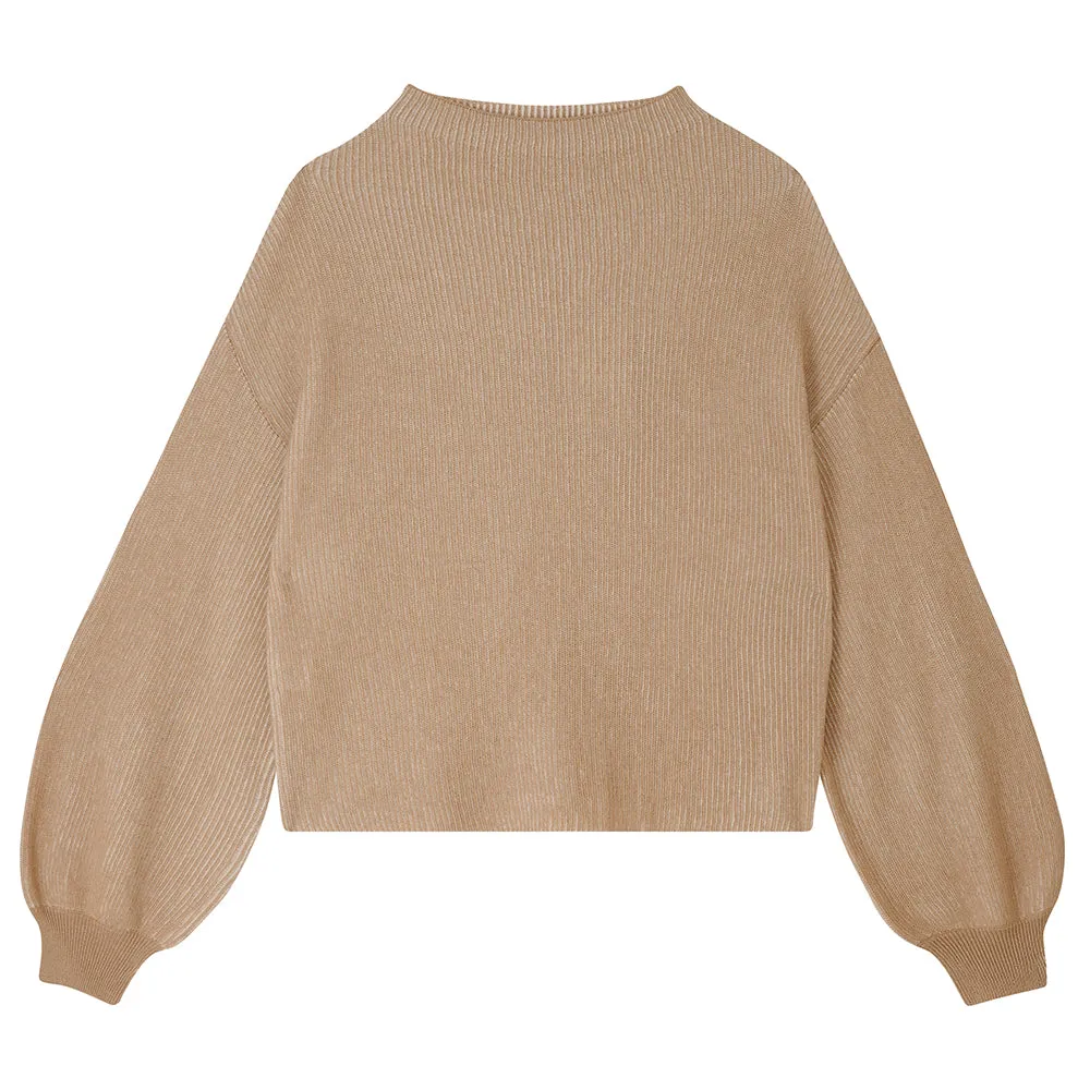 Cashmere Plated Rib Turtle in Camel and Cream