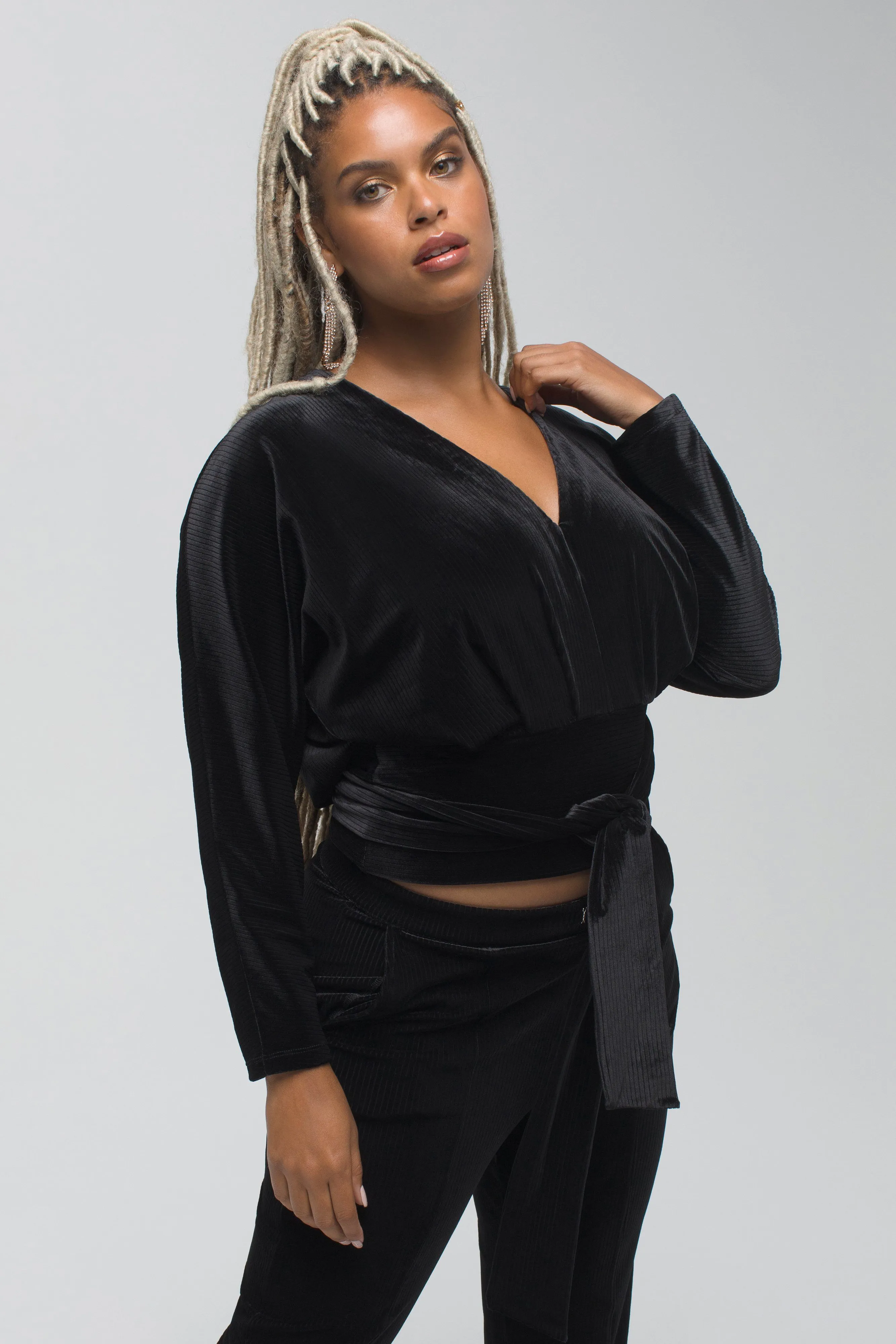 DRESS UP AND DOWN TOP| BLACK001