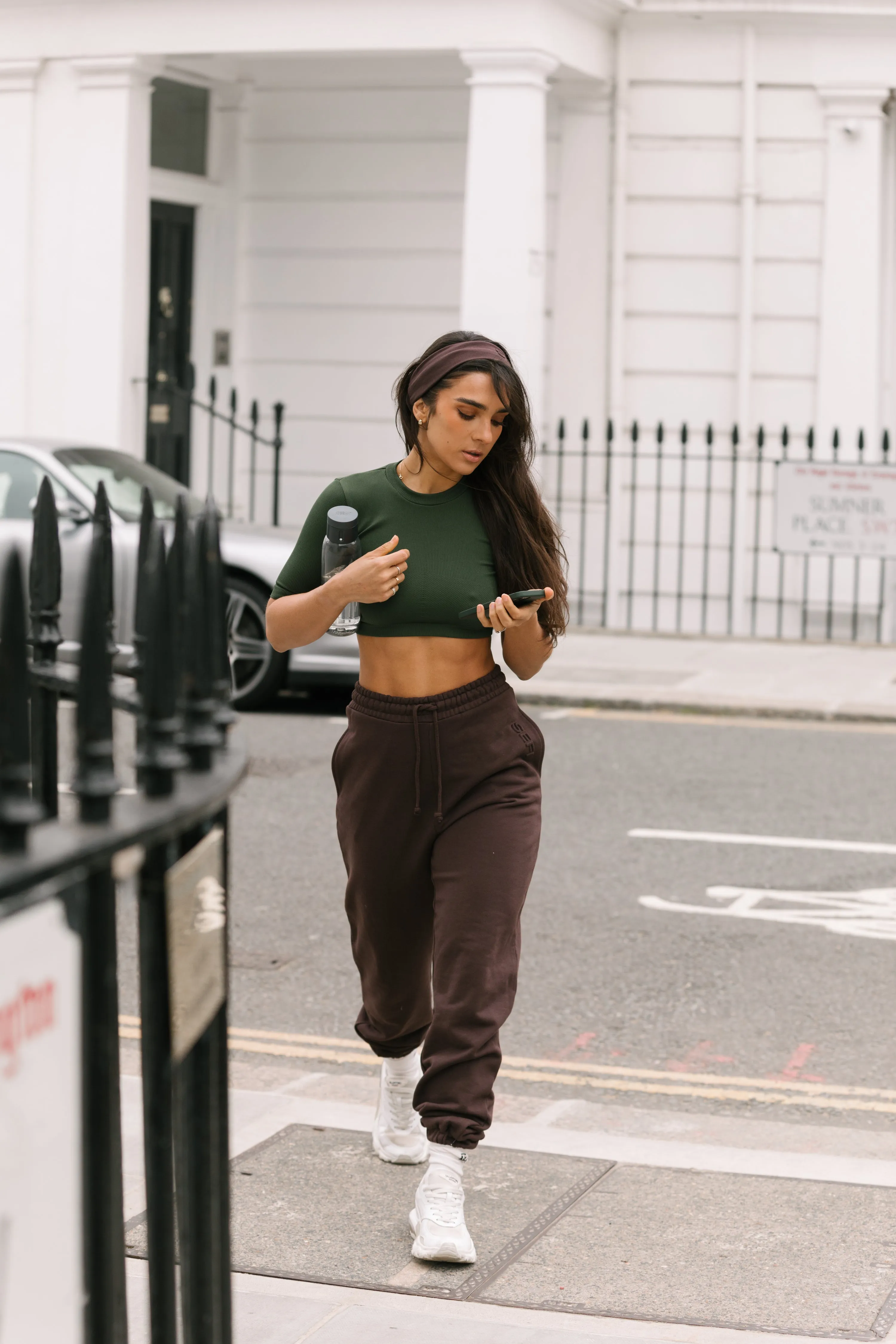 Essential Joggers - Cocoa Brown
