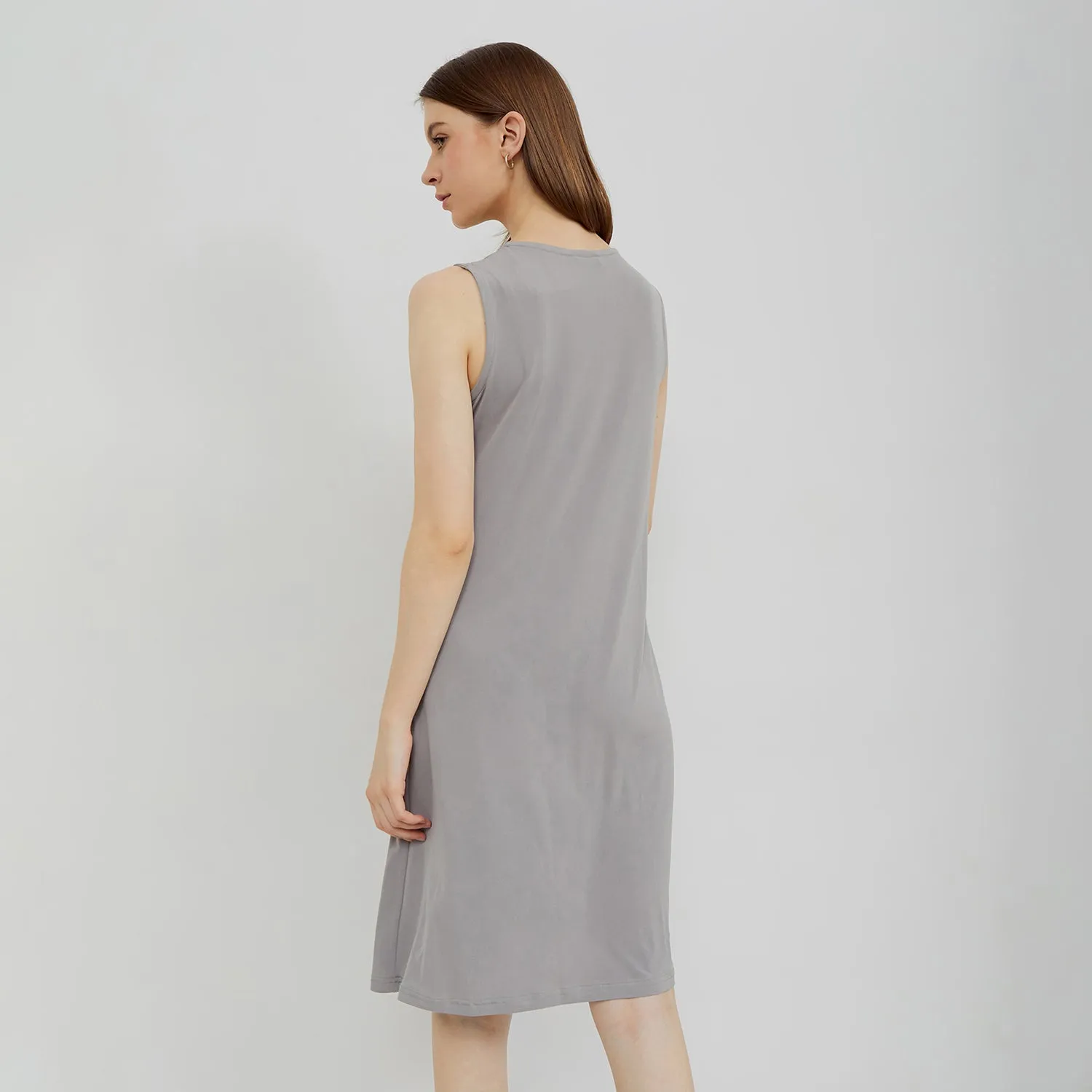 Illy Dress - V neck Dress - Abu Muda