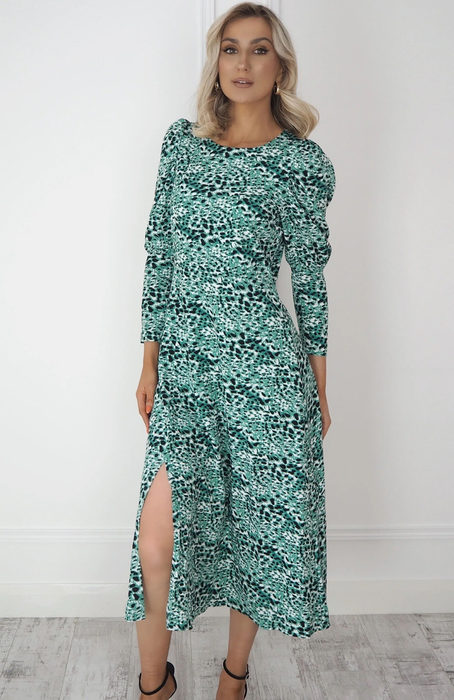 PD31056 P3674 GREEN