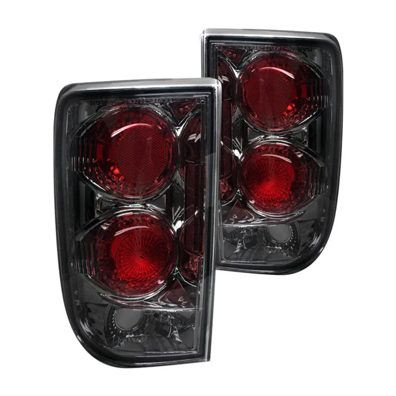 Spyder Euro Style Tail Lights Chevy Blazer (1995-2005) Black / Chrome / Smoke